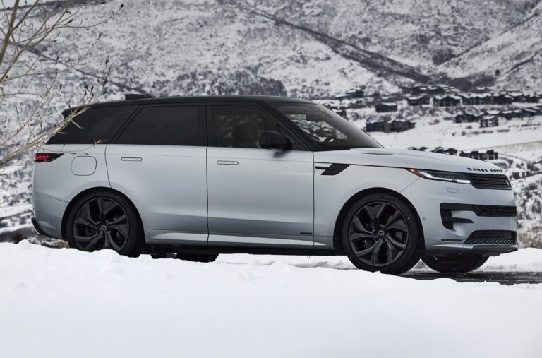 Позашляховик Range Rover Sport отримав "зимову" версію