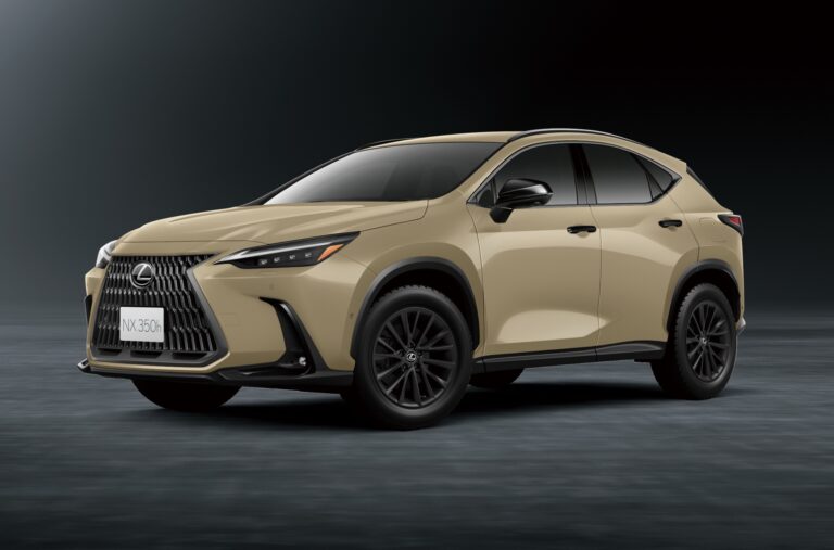 Компанія Lexus поліпшила кросовер NX для Японії