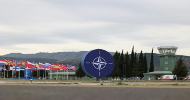 Албанія відновлює старий аеродром для обслуговування літаків НАТО