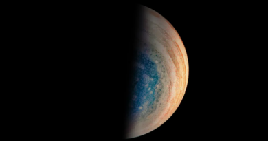 Усередині Юпітера відбуваються дивні події, про що свідчить велика блакитна пляма