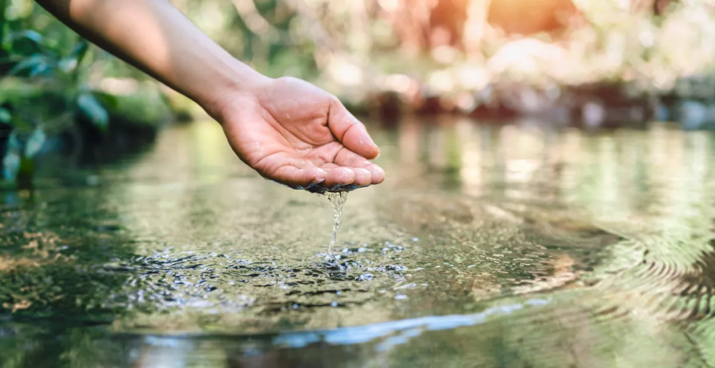 Люди зіпсували світовий цикл прісної води