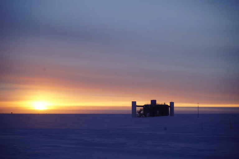 IceCube виявила тау-нейтрино з космосу: Важливий прорив у дослідженні нейтрино