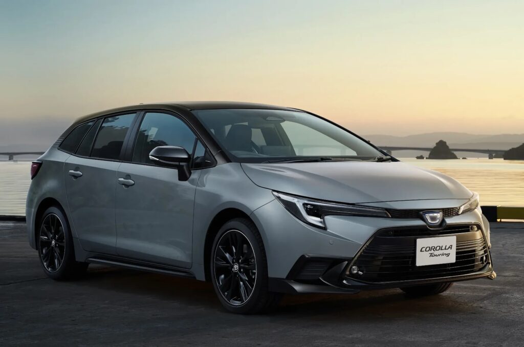 У Toyota Corolla з'явилася нова версія Active Sport