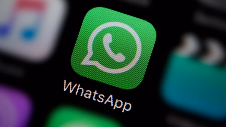 WhatsApp починає тестування чат-бота Meta зі штучним інтелектом