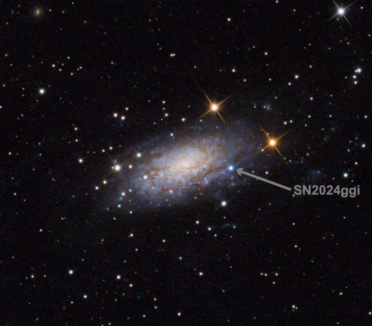 Астрономи відкрили першу наднову в галактиці за 22 мільйони світлових років від нас