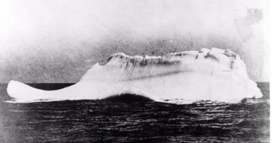Айсберг, який потопив "Титанік", може бути зображений на віднайденій фотографії 1912 року