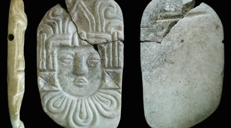 Спалені останки правителів майя натякають на вогняну політичну революцію