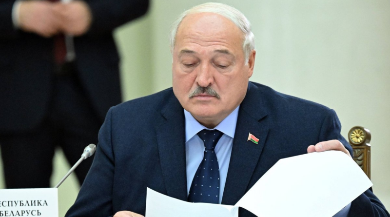 Лукашенко видав черговий безглуздий наказ