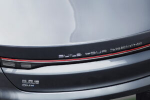 Toyota відмовиться від власного гібрида на користь китайської розробки