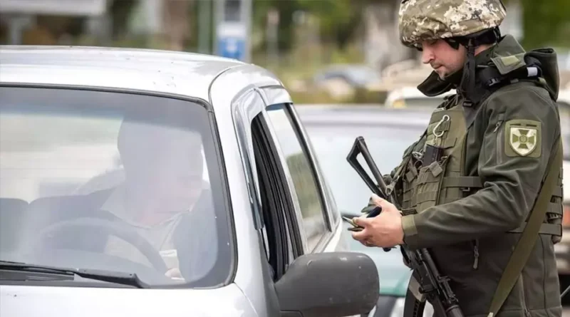 Чи повернуть українцям право керувати авто після оновлення даних у ТЦК — відповідь Міноборони