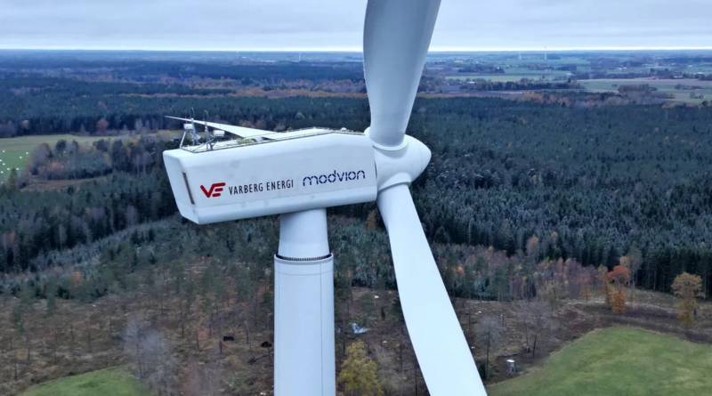 В Мережі показали найвищу у світі дерев'яну вітряну турбіну