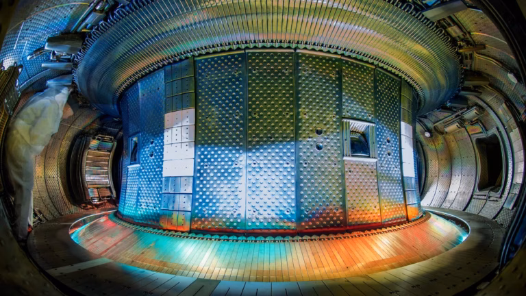 Вольфрамовий реактор у формі пончика встановив неймовірний термоядерний рекорд