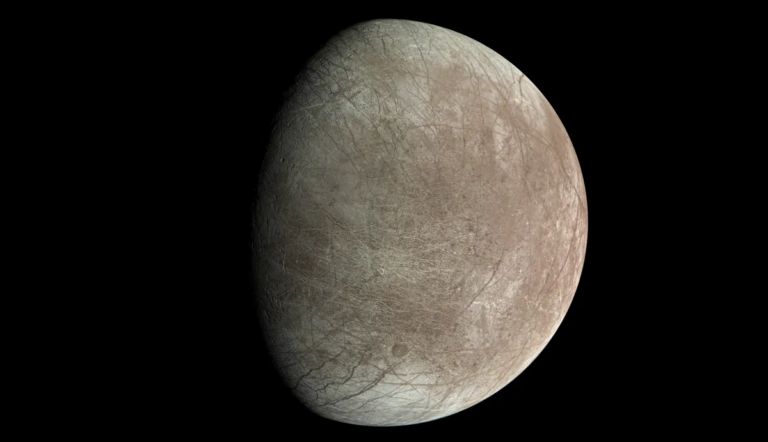 Дослідження Юнони показують активність під поверхнею Європи