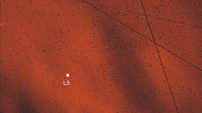 У 2018 році астрономи виявили можливий "Місяць-привид" між Землею та Місяцем