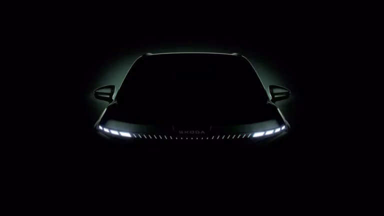 Skoda вперше показала силует нового електромобіля Elroq (Фото)