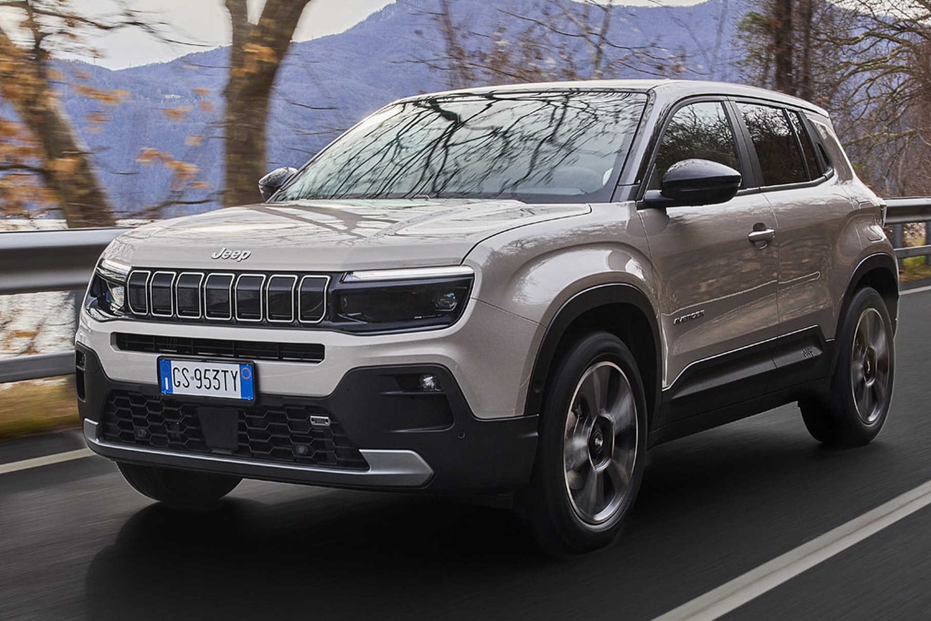 Новим драйвером продажів Jeep став кросовер із начинкою Peugeot