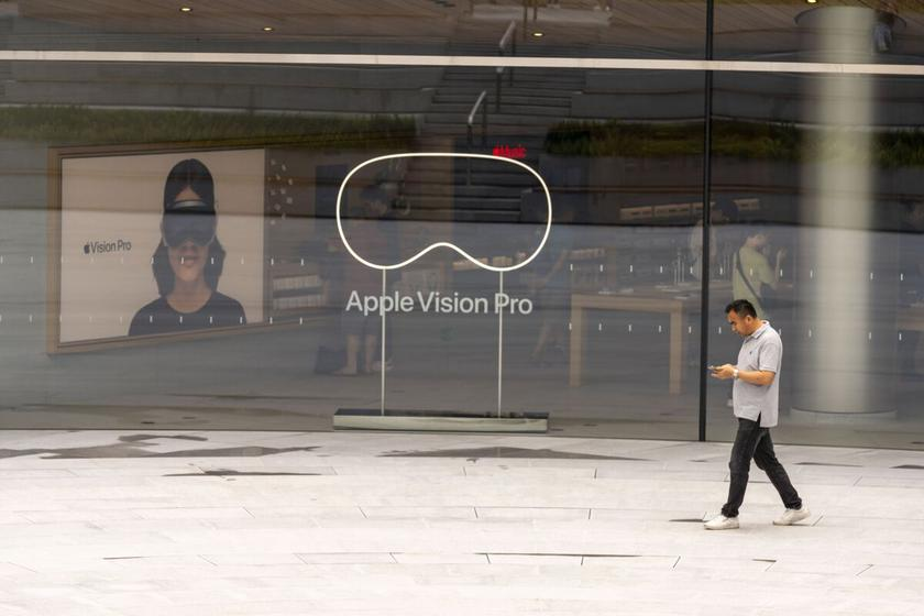 Apple Intelligence може з'явитися в Apple Vision Pro у 2025 році