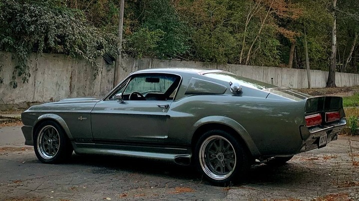 В Україні помітили легендарний Ford Mustang Shelby Eleanor, відомий за фільмом «Викрасти за 60 секунд» (Фото)