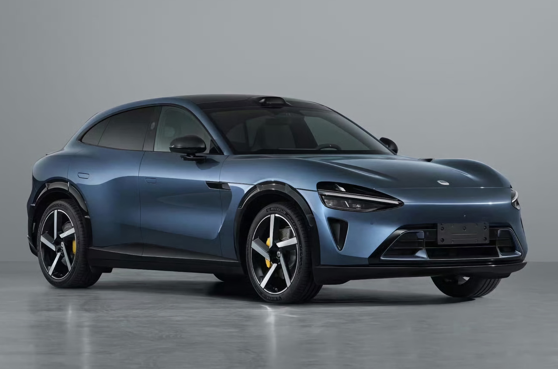 Компанія Xiaomi показала електричний кросовер YU7