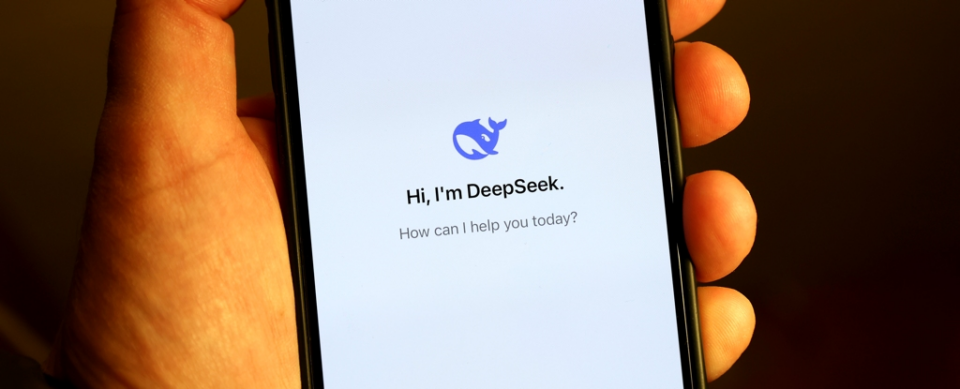 DeepSeek досягла революційних результатів в ШІ з меншою кількістю ресурсів