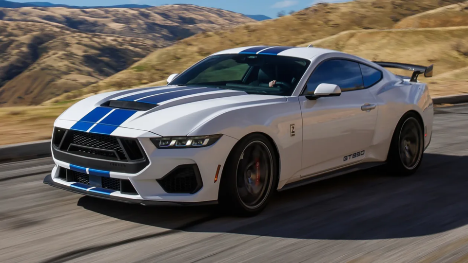 Новий Shelby GT350 та GT350R: повернення легендарного маслкара