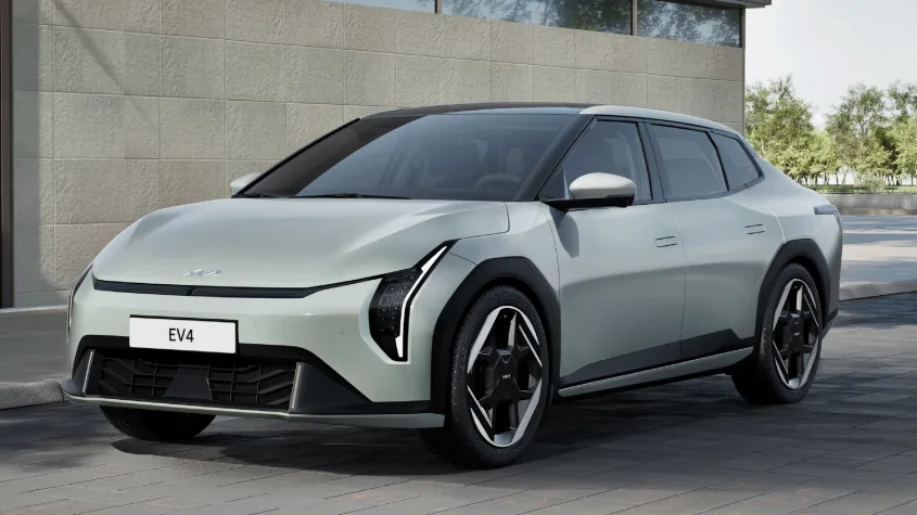 Kia EV4: Представлено новий електричний автомобіль в седані та хетчбеку