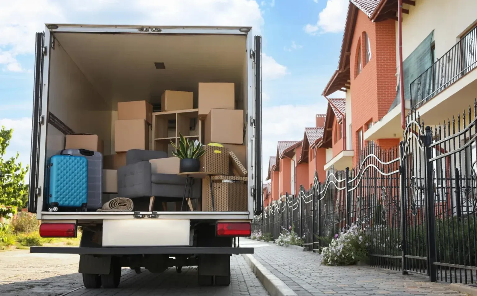 Як обрати автомобіль для переїзду: корисні поради