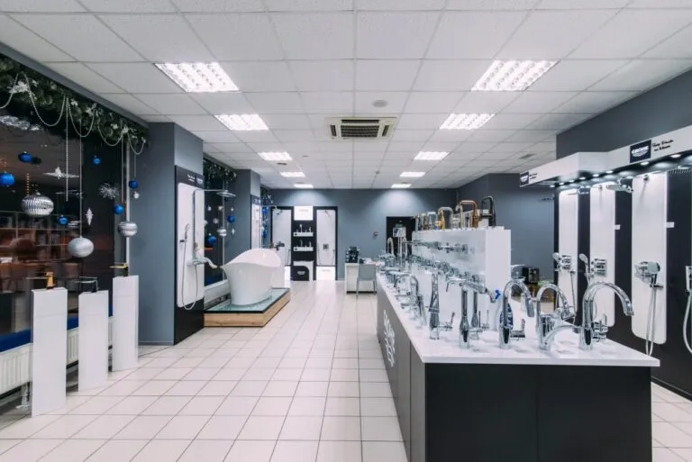 Как выбрать размер и форму акриловой ванны под вашу ванную комнату? Полезное руководство от sant-market.ua