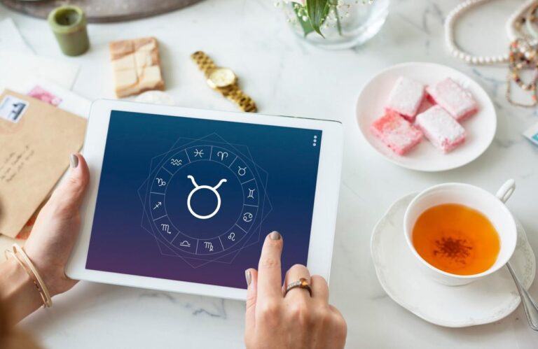 Фінансовий гороскоп на 24 квітня 2025 року: кому сьогодні усміхнеться удача в грошах