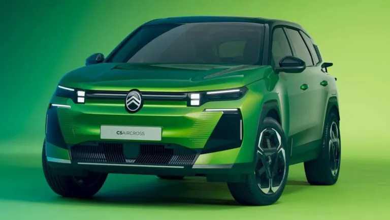Новий Citroen C5 Aircross 2025: електрика, гібрид і революційний комфорт у стильному SUV