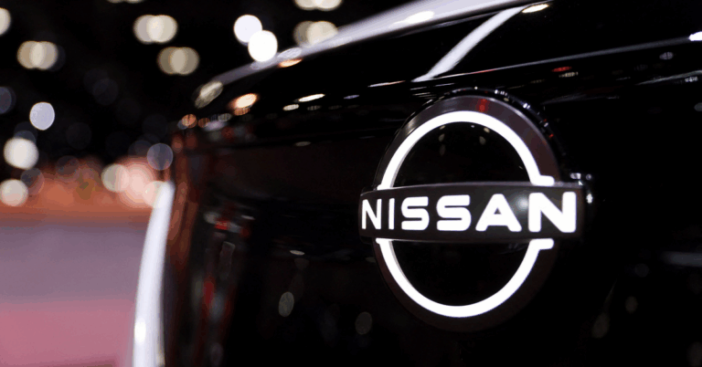 Nissan скорочує 20 тисяч працівників до 2027 року: компанія закриває заводи й запускає програму Re:Nissan