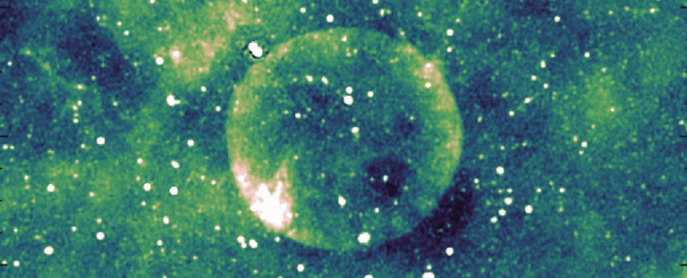 Астрономи виявили майже ідеальну сферу – таємничий залишок наднової у Чумацькому Шляху