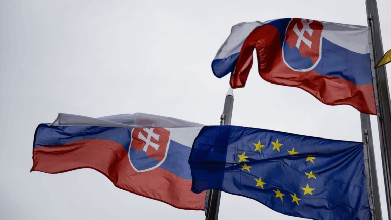 У Словаччині депутати зібралися вирішувати розбіжності на боксерському рингу