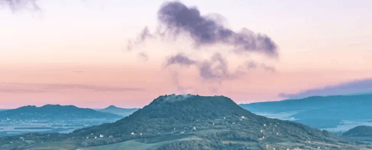 На пагорбі Сомльо в Угорщині знайшли понад 300 артефактів бронзової та залізної доби