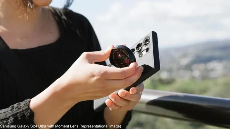 Samsung готує прорив: смартфон зі змінними об’єктивами та гнучким дисплеєм