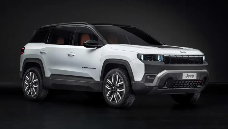 Новий Jeep Compass: електрифікований кросовер для родин і міста