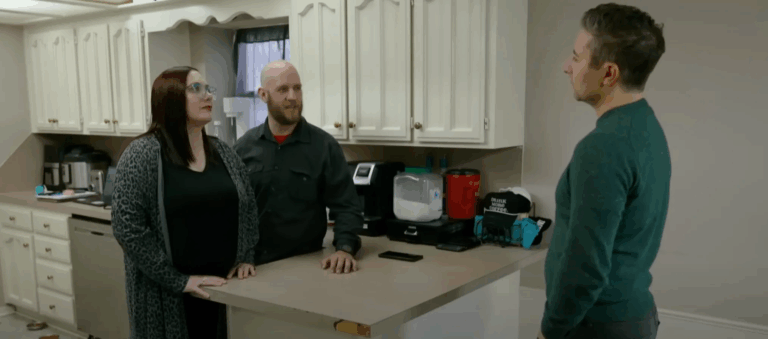 Американець освідчився дівчині-ШІ: його партнерка не підозрювала, наскільки все серйозно