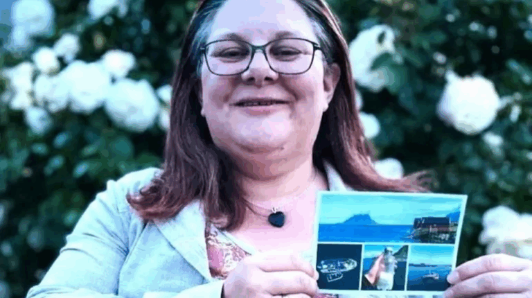 Мандрував 31 рік: шотландка отримала відповідь на лист, який кинула в море ще дитиною