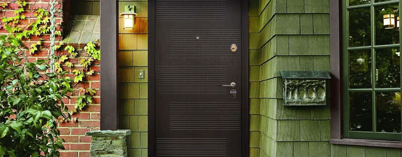 Надёжность на входе: как выбрать металлическую входную дверь и не прогадать