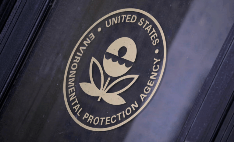 Агентство з охорони довкілля США відправило у відпустку співробітників за критику Трампа