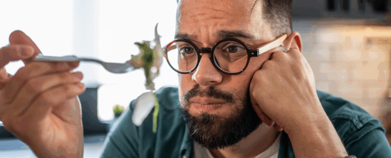 Як відрізнити порушення харчової поведінки від розладу: ознаки, ризики та поради