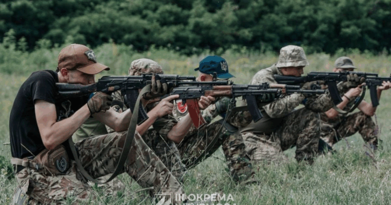 Росіяни здалися роботам: деталі безпілотної операції ЗСУ