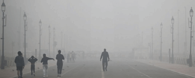 Забруднене повітря пов'язали з мутаціями ДНК, які спричиняють рак легень у некурців — нове дослідження