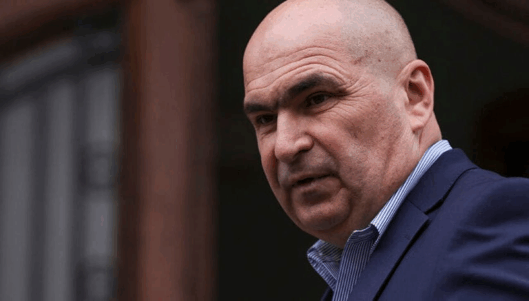 Прем'єр Румунії став зіркою Мережі