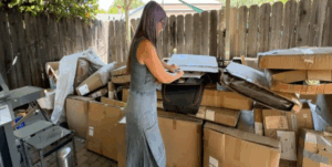 Американка отримує сотні непроханих посилок з Amazon: дивна схема продавців