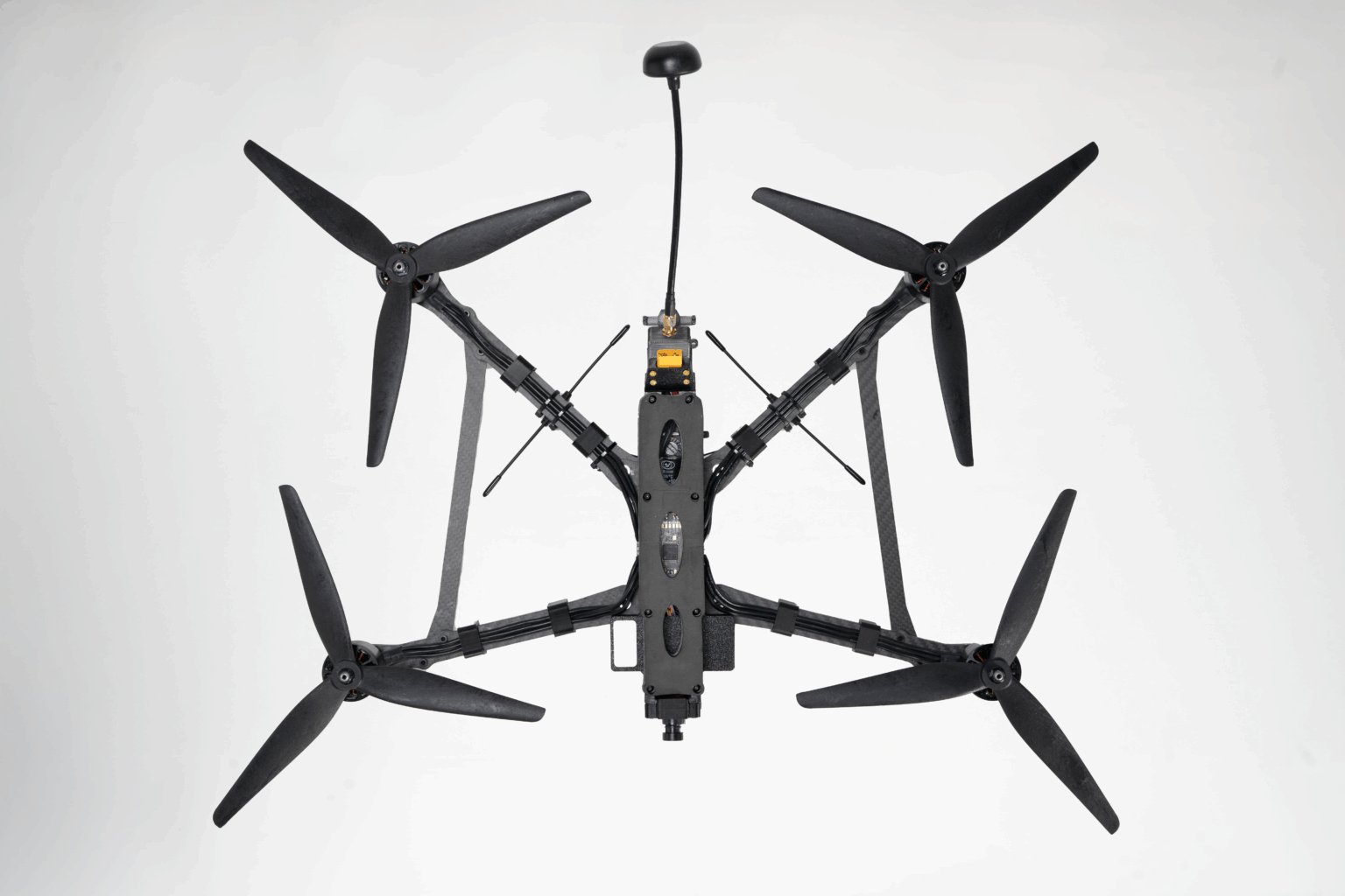 Українська компанія Fourth Law презентувала автономний модуль TFL-1 для FPV-дронів — прорив у боротьбі з РЕБ