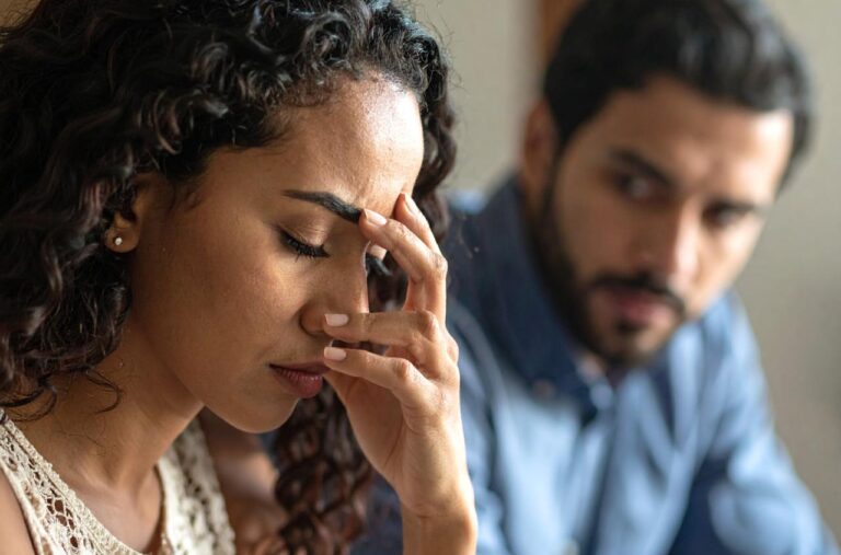 Чому жінки втрачають повагу до чоловіків: 5 головних причин та способи виправити ситуацію