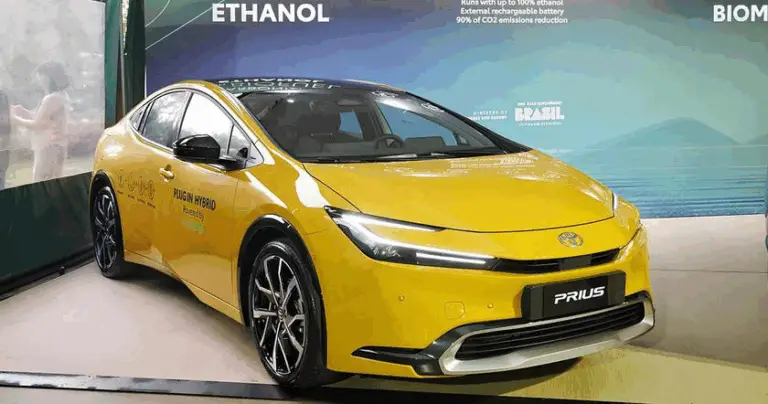Toyota представила у Бразилії унікальний Prius PHEV на етанолі з викидами CO₂ на 90% менше