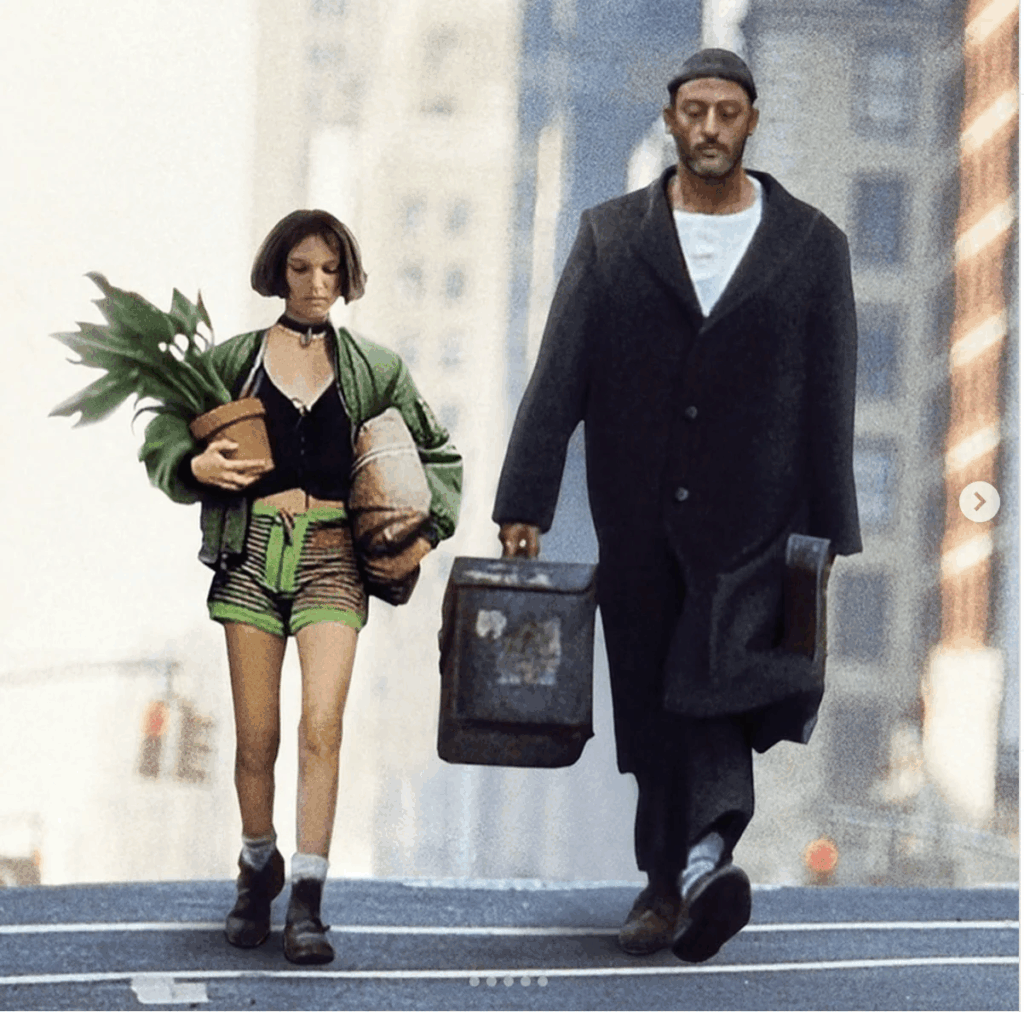 "Запізнились на Аляску". У столиці відтворили культову сцену з відомого фільма (Відео)