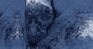 Користувачі Google Maps натрапили на загадкове обличчя в Чилі: припускають, що це база прибульців